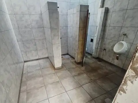 Galpon en Alquiler en Centro, $ 2.400.000