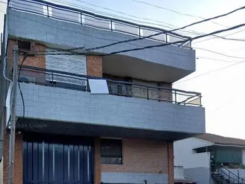 Larrea 1600