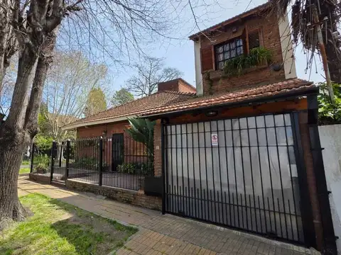 Depto Tipo Casa en Venta de 4 ambientes