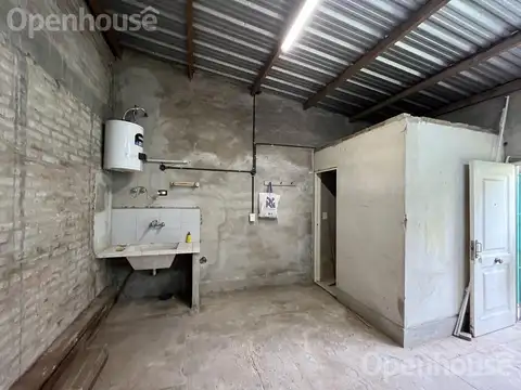 Galpon en Venta 36  mts Fondo