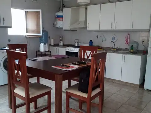 CASA PH EN ALQUILER – CAMPANA