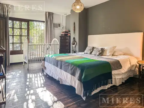 Casa 5 ambientes con 2 baños