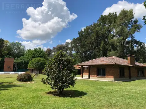 Casa en Alquiler en El Remanso, USD 1.850