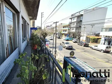 Av. Mosconi 1200