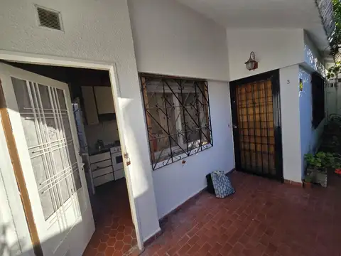 Depto Tipo Casa en Venta de 3 ambientes