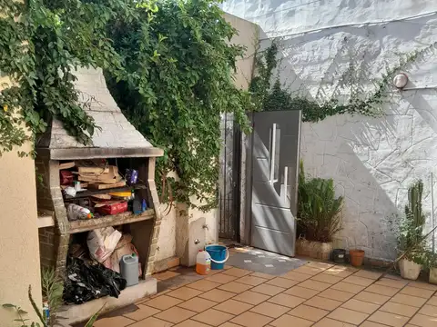 Depto Tipo Casa en Alquiler de 4 ambientes