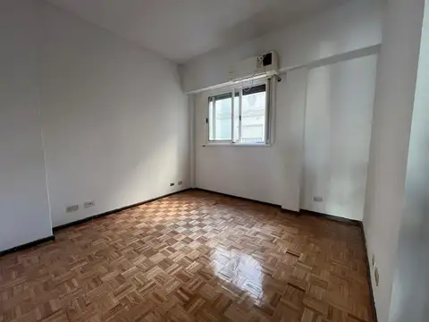 Departamento en Alquiler con 1 cochera