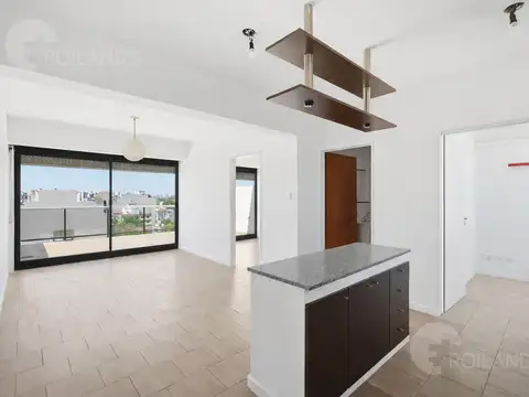 EN VENTA 2 AMBIENTES + ESCRITORIO + TERRAZA + COCHERA EN VILLAD EL PARQUE