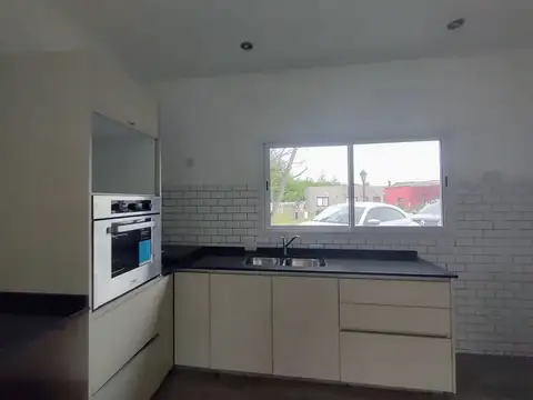 Casa en Venta en La Cañada - Los Arces, USD 198.000