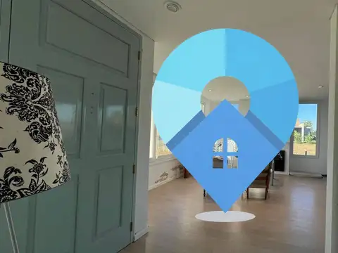 Casa en Venta con 3 cocheras