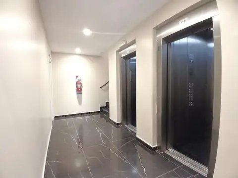 Cochera Monserrat - Mexico 1678