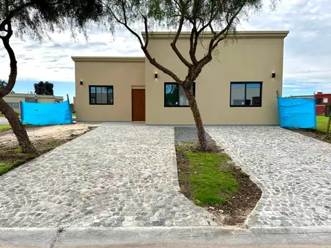 Casa en venta 4 ambientes en Barrio San Ramiro