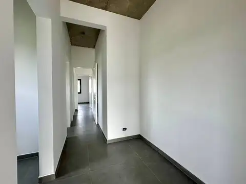 Casa en venta 4 ambientes en Barrio San Ramiro