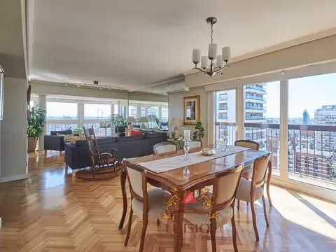 Departamento en Venta con 2 cocheras