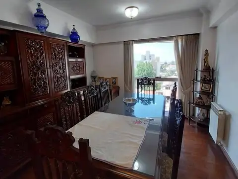 Departamento 5 ambientes con 1 baño