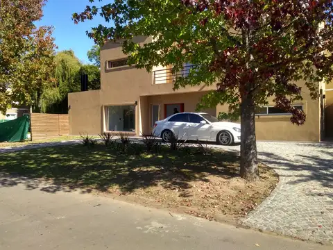 Casa en Venta en Boat Center, USD 450.000