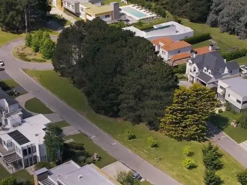Avenida Jorge Newbery al 5000