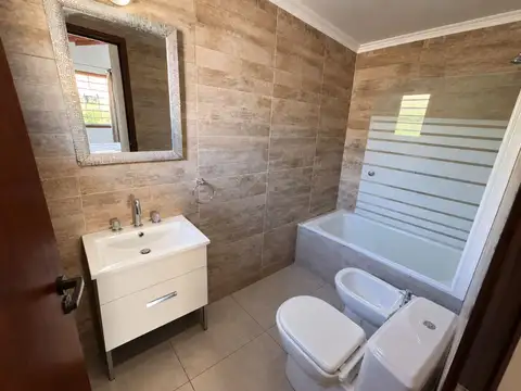 Casa en Venta al Oeste