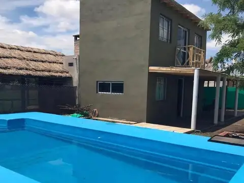 Las Acacias