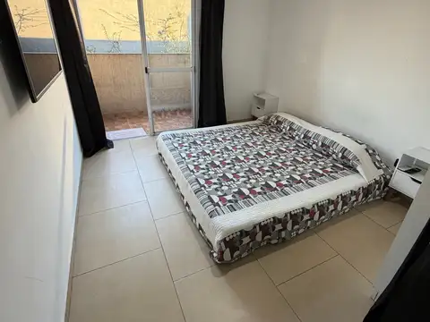 DEPARTAMENTO 2 AMB CON BALCON -  1° PISO AL FRENTE - APTO CREDITO BANCARIO