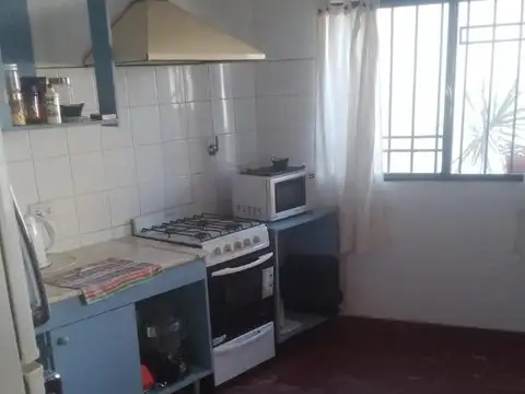 Casa en Alquiler en San Lorenzo, $ 700.000