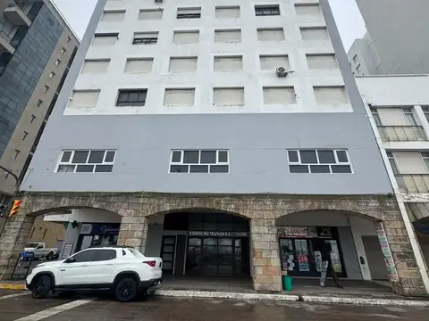 En venta monoambiente en Edificio Manquel V675