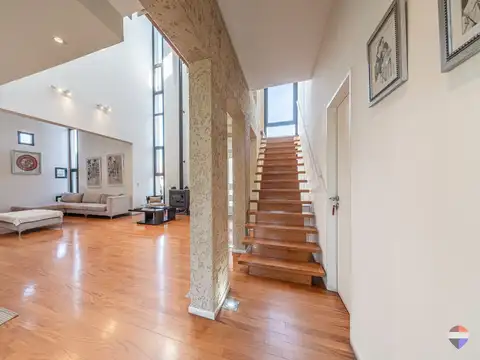 Casa 5 ambientes con 3 baños