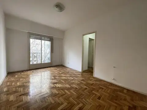 Departamento en Alquiler en Caballito, $ 670.000
