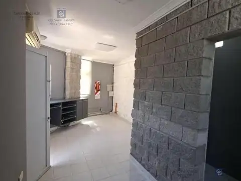 Galpon en Venta 80  mts Fondo