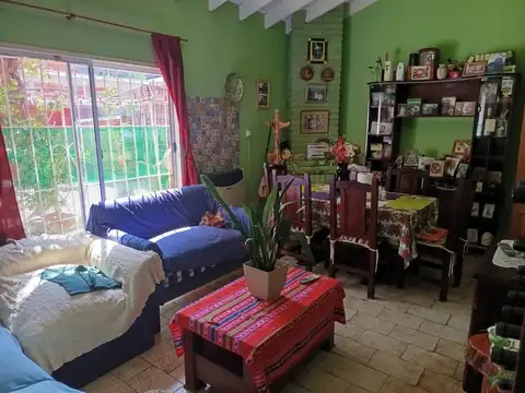 VENTA CASA Y DEPARTAMENTO MANUEL ALBERTI PILAR