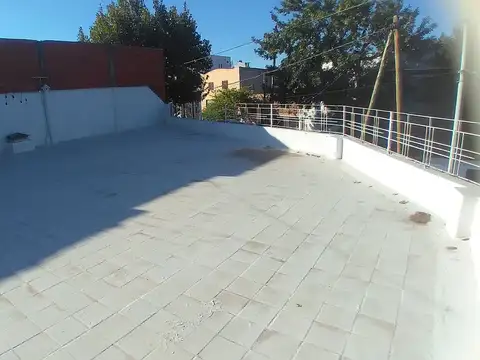 CASA 3AMB VENTA EN PINEYRO CON QUINCHO Y COCHERA
