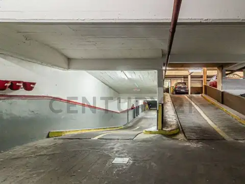 Gallo 1600, Piso 0
