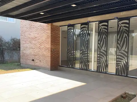 Casa en Venta en Funes, USD 420.000