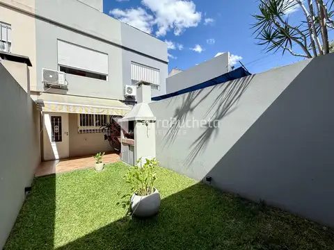 Depto Tipo Casa en Venta de 3 dormitorios