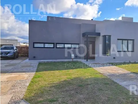 La Pista  al 1200 Barrio El Ensueño