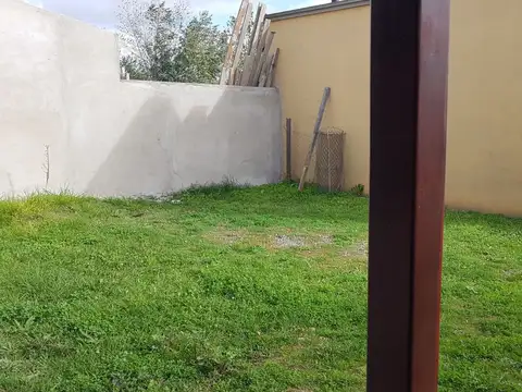 Casa en Venta con 4 cocheras