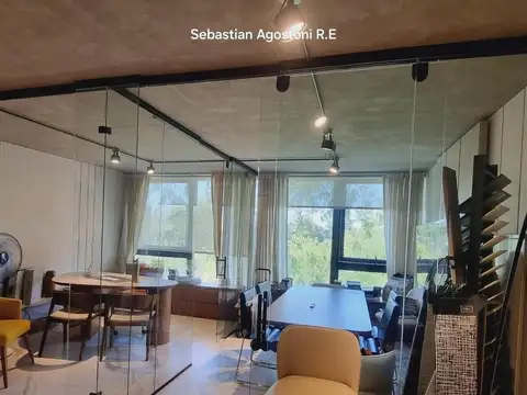 Oficina en Venta en Barrio Parque Leloir, USD 240.000