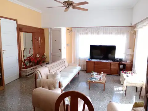 Casa en Venta en Bernal Oeste, USD 110.000