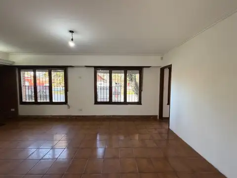 Casa en Venta en Los Pinares, USD 130.000