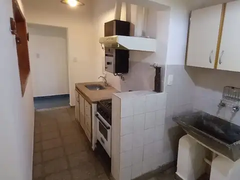 VENTA CASA 3 DORMITORIOS - ZONA SUR