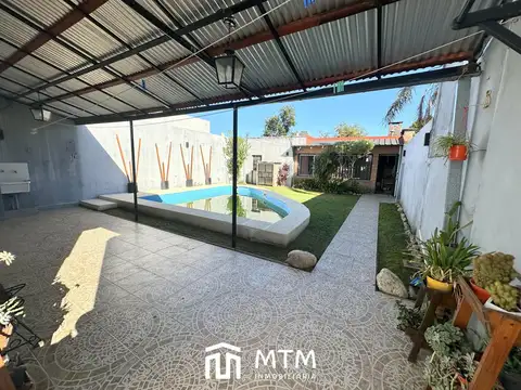 Casa en Venta al Este
