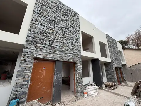 Duplex 3 amb a Estrenar - Cochera y entrada independiente