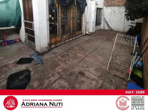 Casa en Venta con 1 cochera