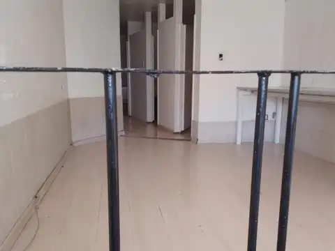 Local en Alquiler en San Isidro Centro, $ 3.000.000