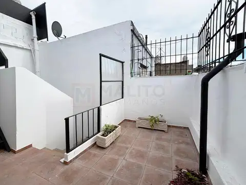 Depto Tipo Casa 3 ambientes con 1 baño