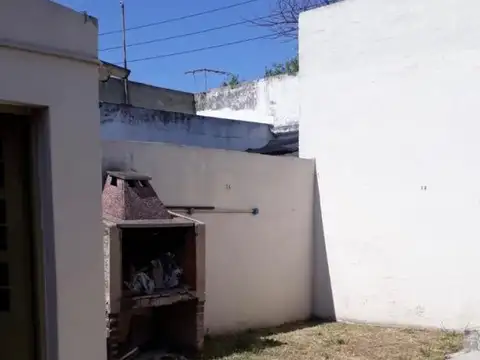 Aristobulo Del Valle 2168