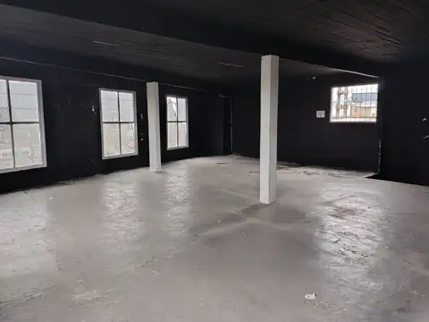 DEPÓSITO EN VENTA DE 480 M²  GREGORIO DE LAFERRERE