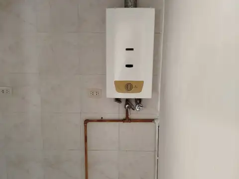 Casa en Alquiler con 1 cochera