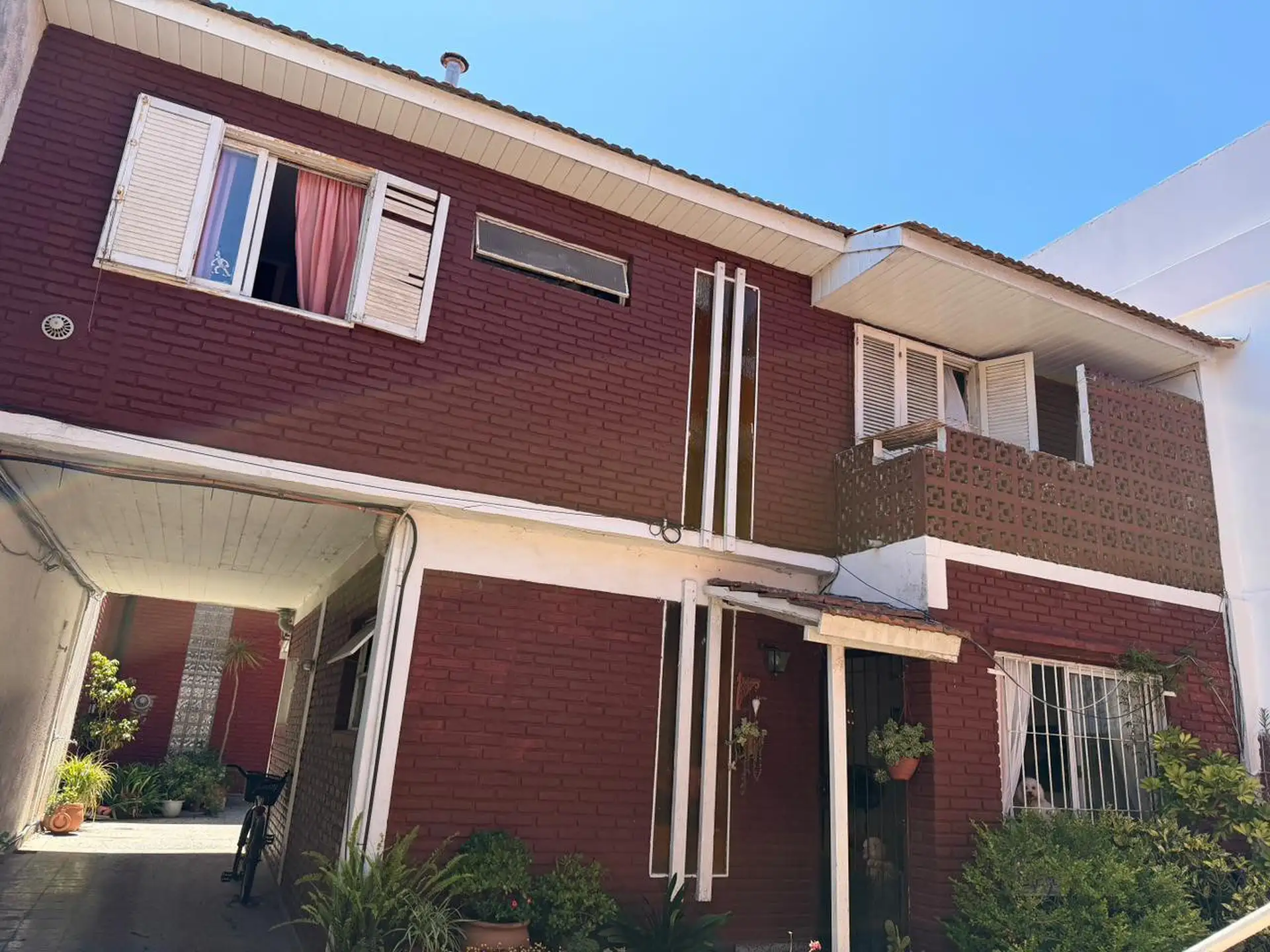 Dúplex 3 ambientes en Larrea al 2100