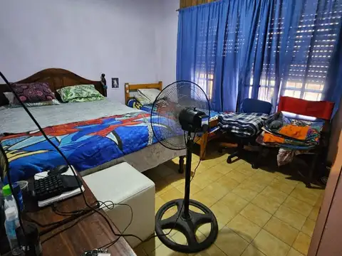 CASA EN VENTA- ZONA SUR